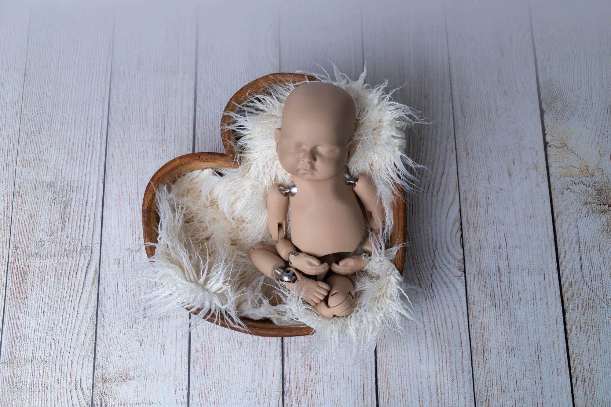 Mongolian Faux Fur - Heart Shaped - White