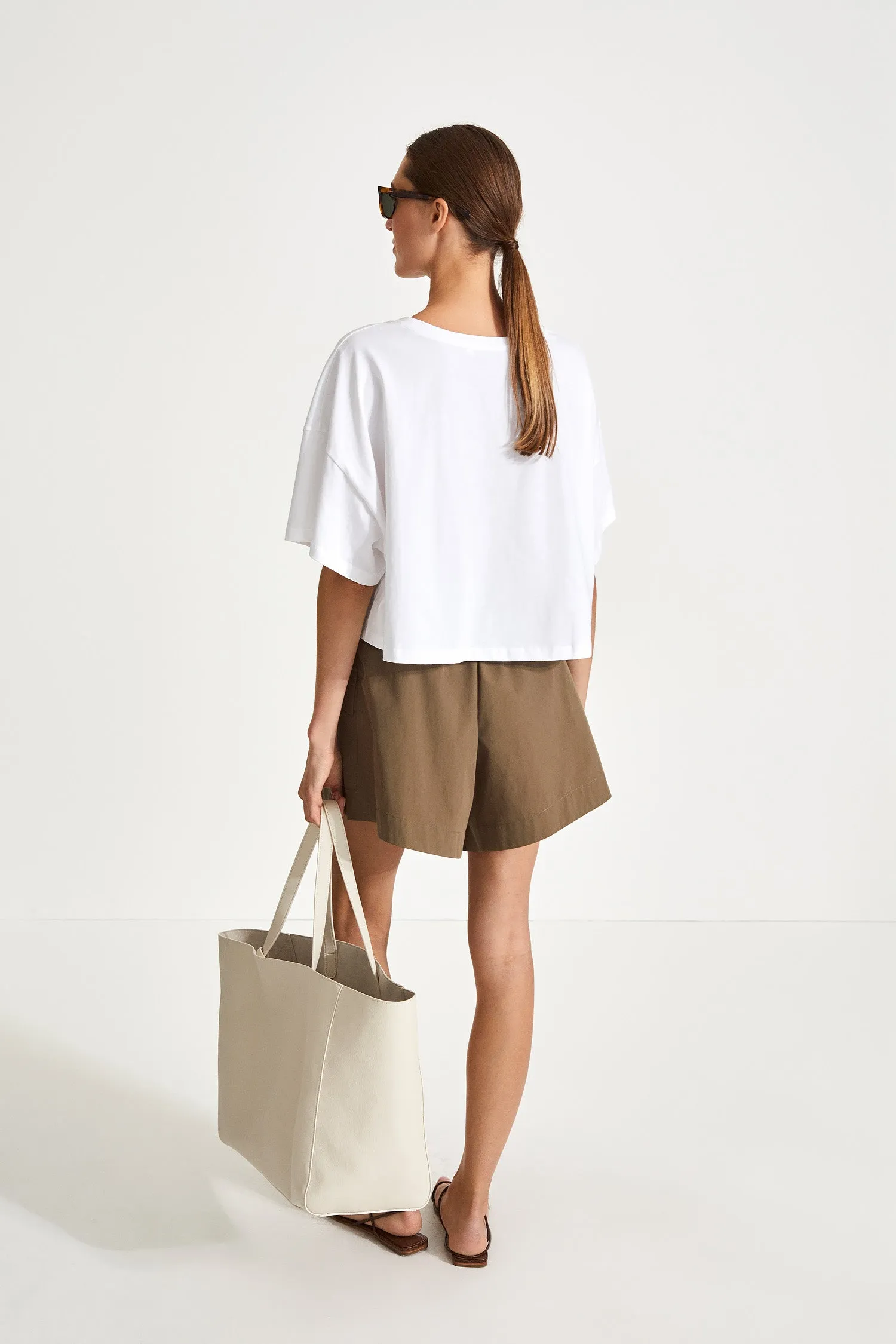 SONYA SHORTS - ARMY GREEN