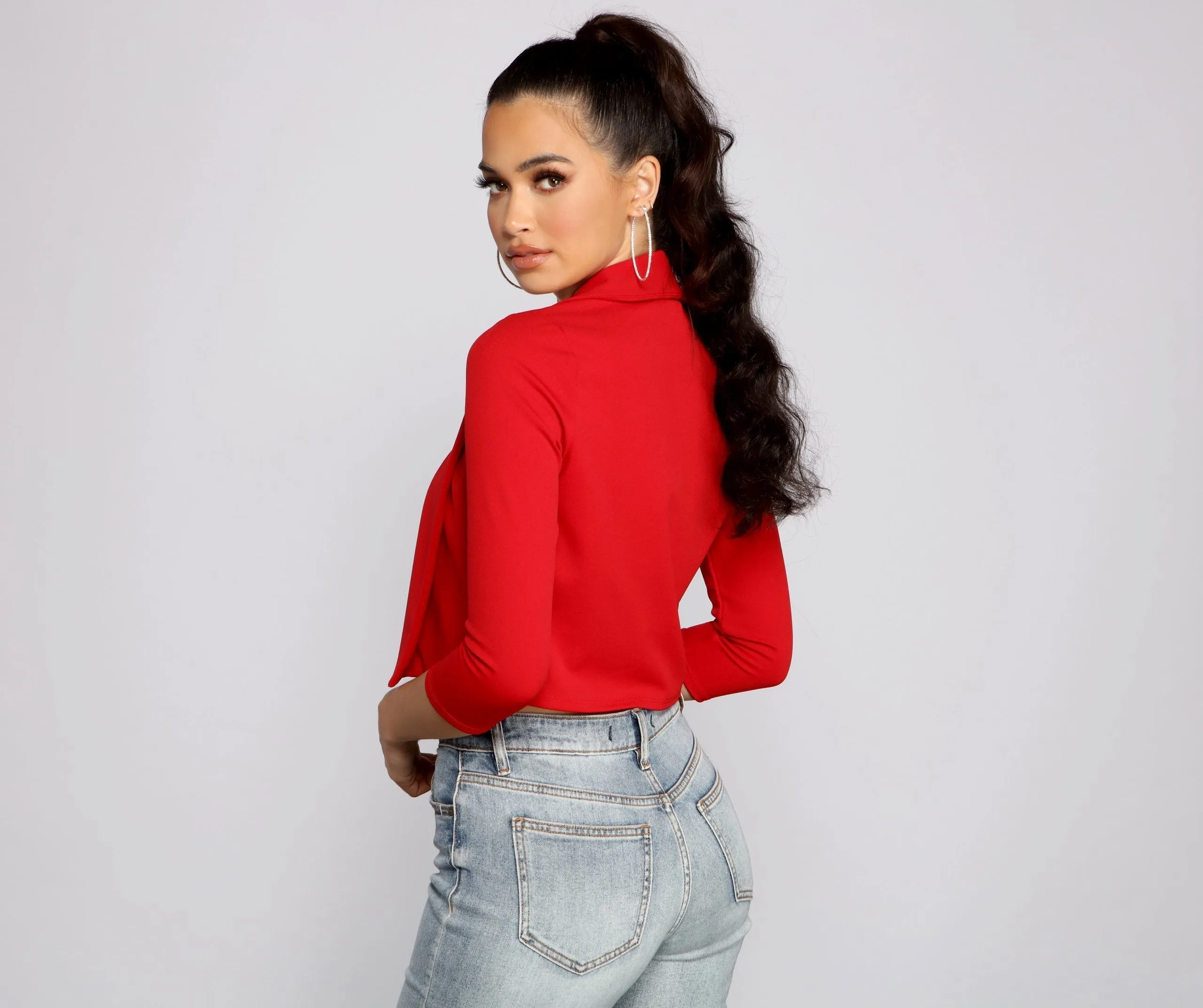TastyHottie - Chic And Cropped Blazer